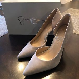 JS- Claudette heel in elephant grey, kidsuede. For work or night out!